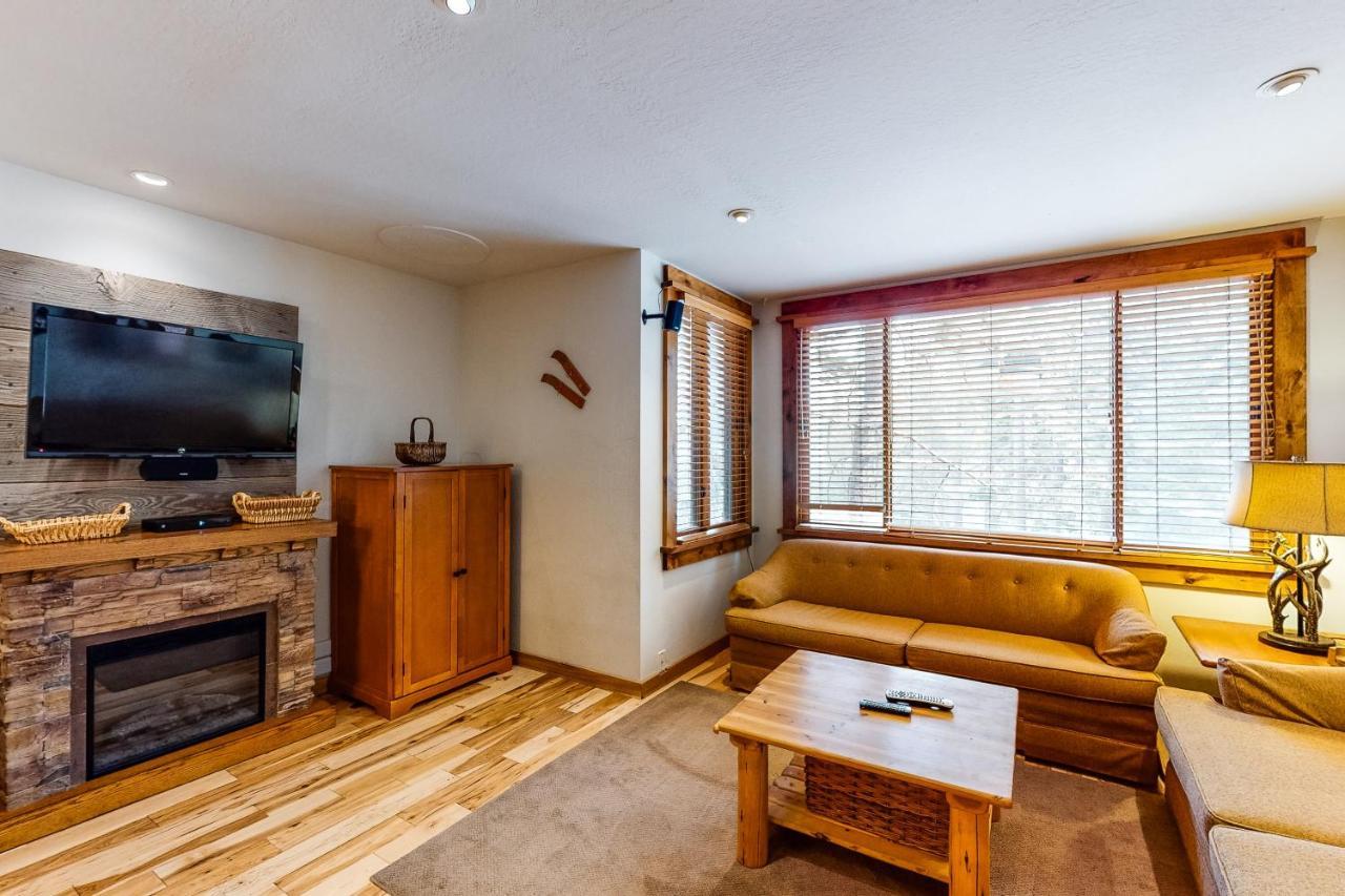 Cozy Condo In Ski Trails Truckee Exterior photo