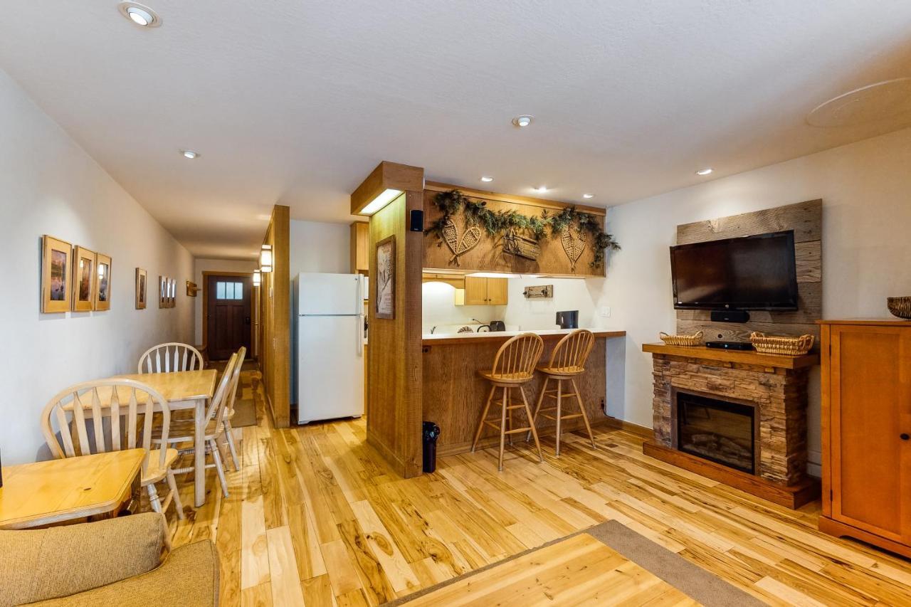 Cozy Condo In Ski Trails Truckee Exterior photo