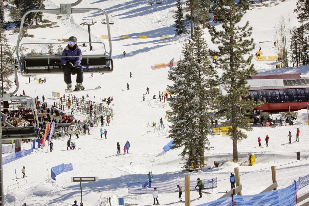 Cozy Condo In Ski Trails Truckee Exterior photo