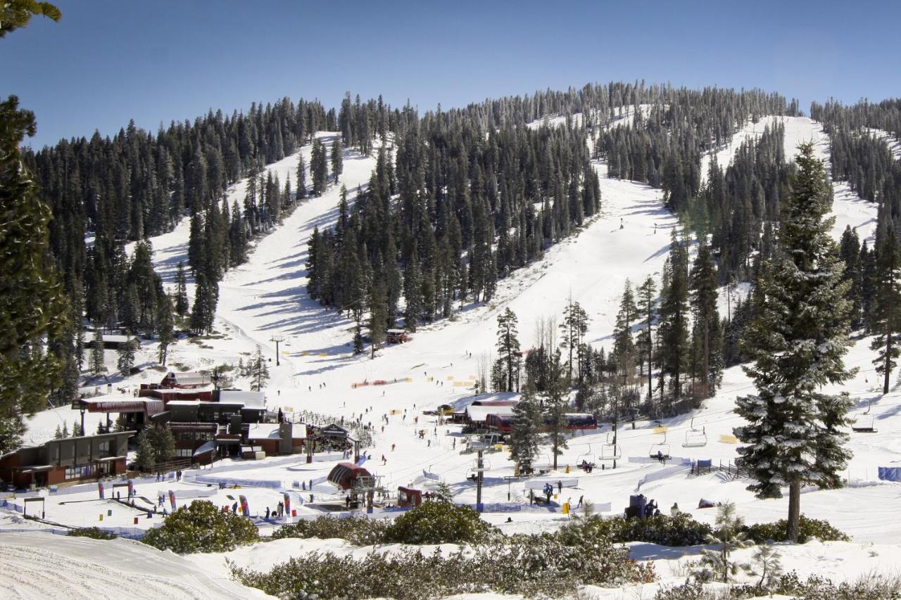 Cozy Condo In Ski Trails Truckee Exterior photo